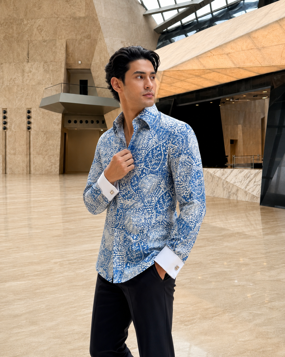 Detail of the Italian collar on an indigo Akar shirt